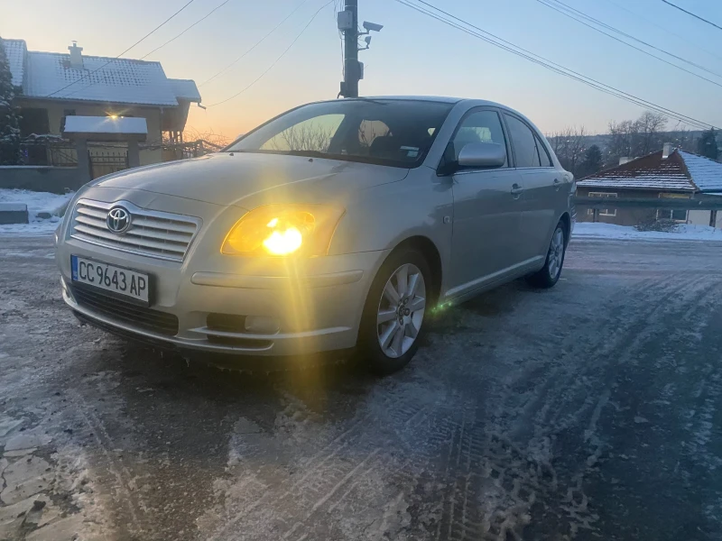 Toyota Avensis 1.8 i, снимка 4 - Автомобили и джипове - 53134684