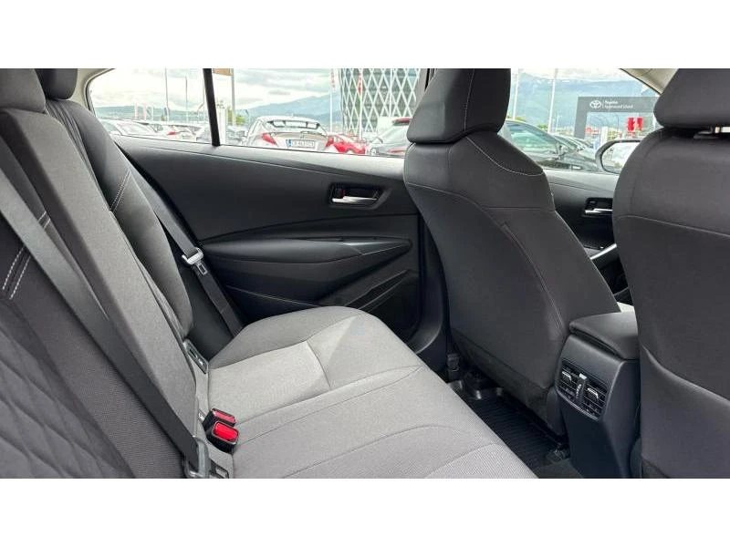 Toyota Corolla 1.8 HSD EXECUTIVE - изображение 7