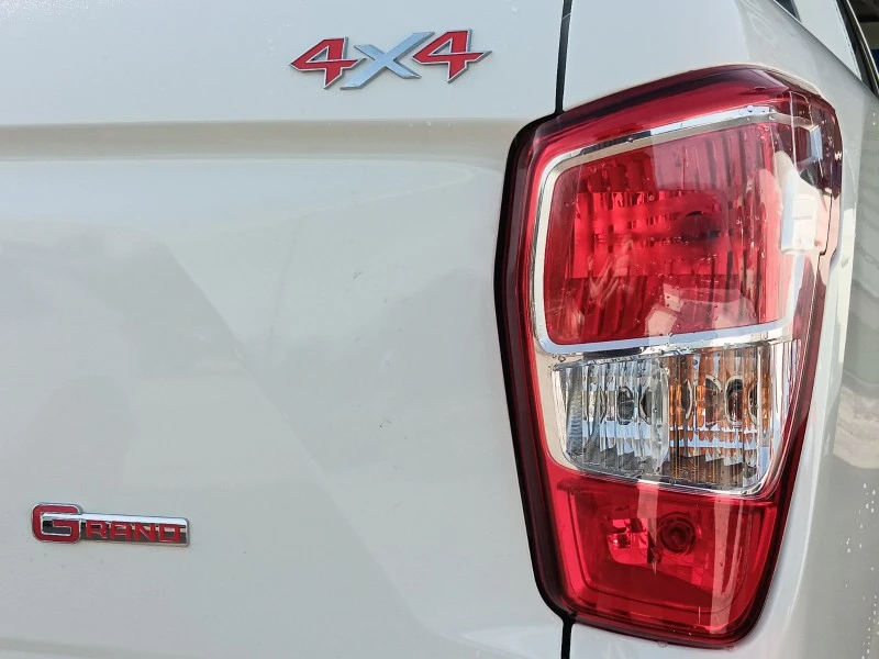 KGM Musso Grand 2.2 XDI  4x4 НОВ, снимка 4 - Автомобили и джипове - 53582567