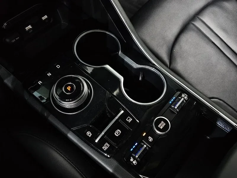 Kia K5 2.0 PRESTIGE, снимка 9 - Автомобили и джипове - 55187727