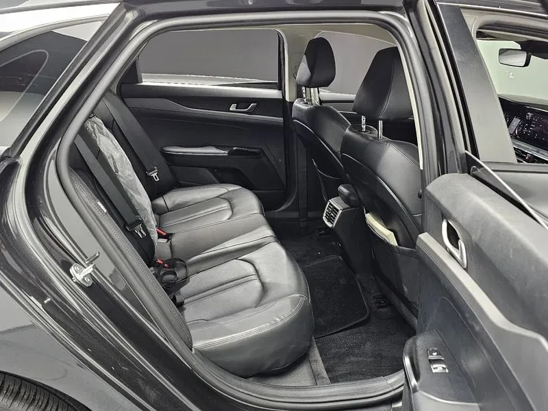 Kia K5 2.0 PRESTIGE, снимка 11 - Автомобили и джипове - 55187727