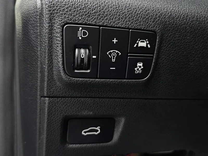 Kia K5 2.0 PRESTIGE, снимка 14 - Автомобили и джипове - 55187727