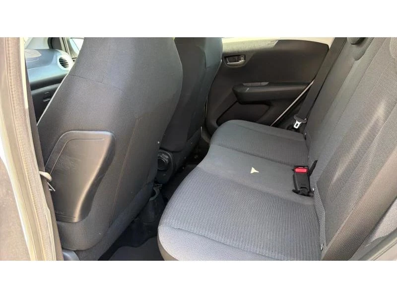Toyota Aygo 1.0P MMT X-CONNECT, снимка 11 - Автомобили и джипове - 55347762