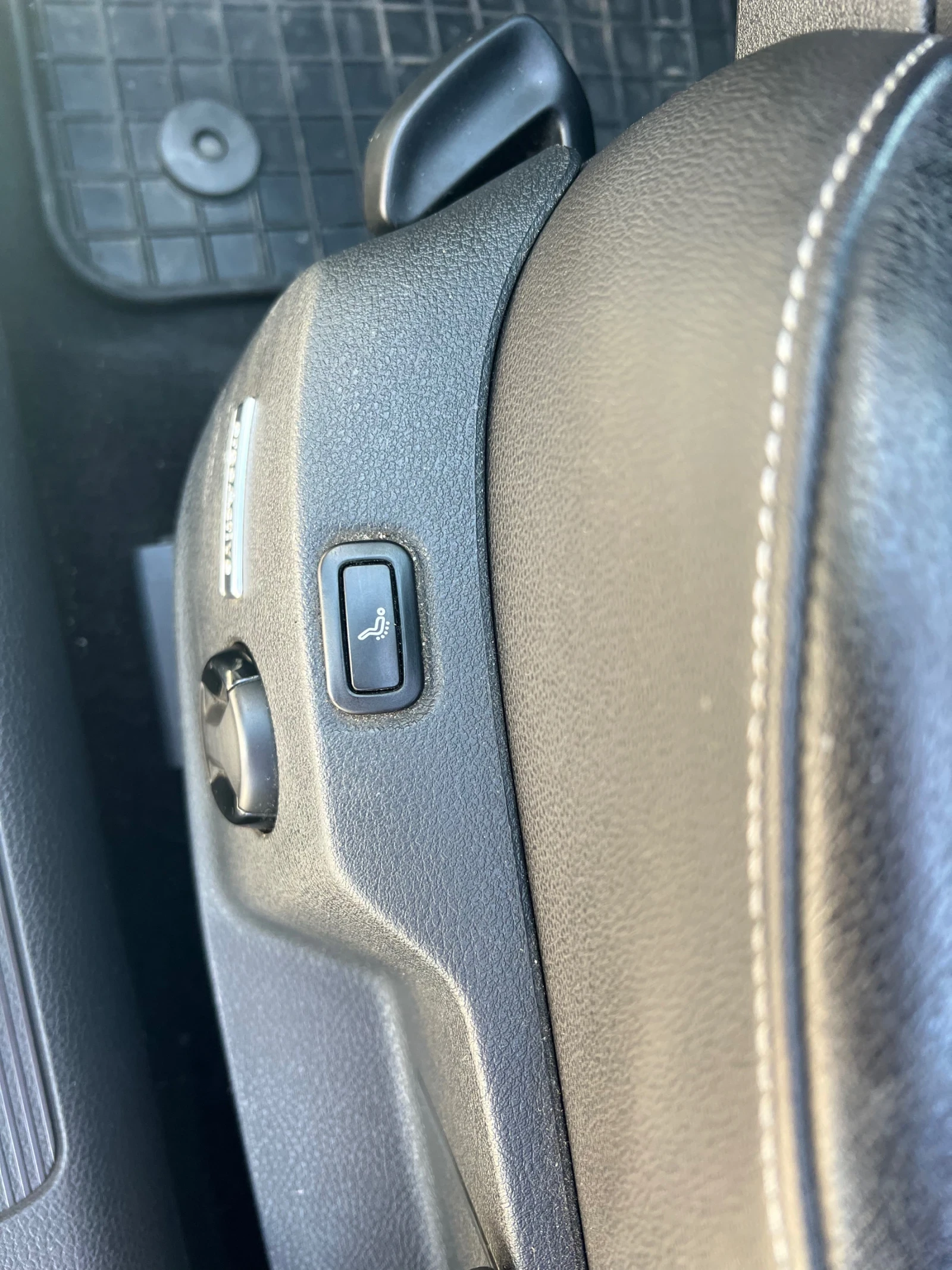 VW Golf 1.4 TGI DSG R LINE - изображение 10