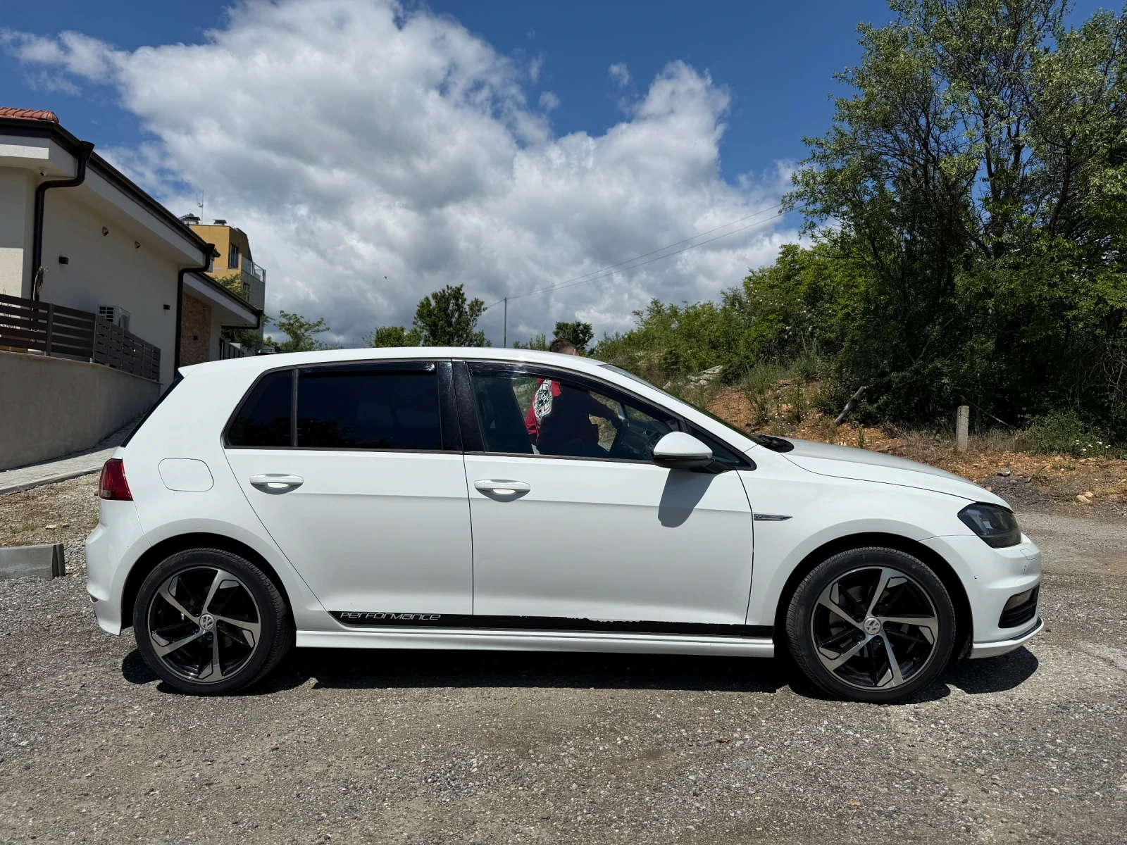 VW Golf 1.4 TGI DSG R LINE - изображение 6