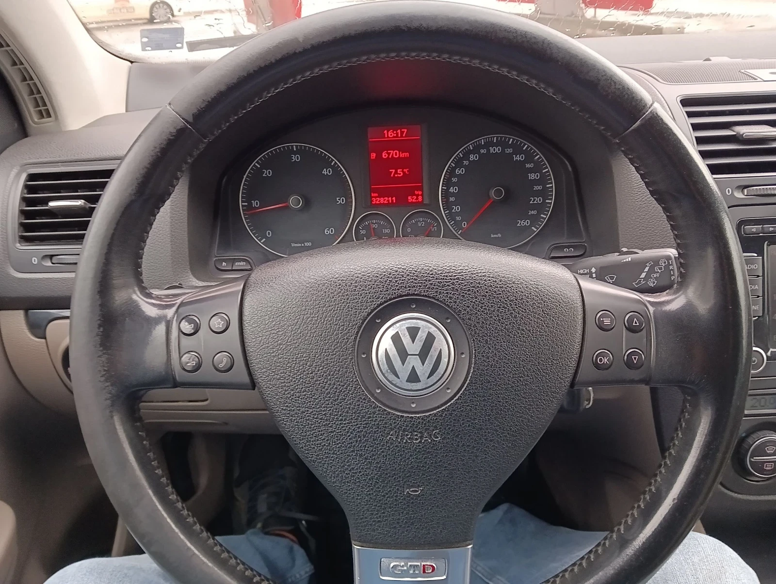 VW Golf  - изображение 8