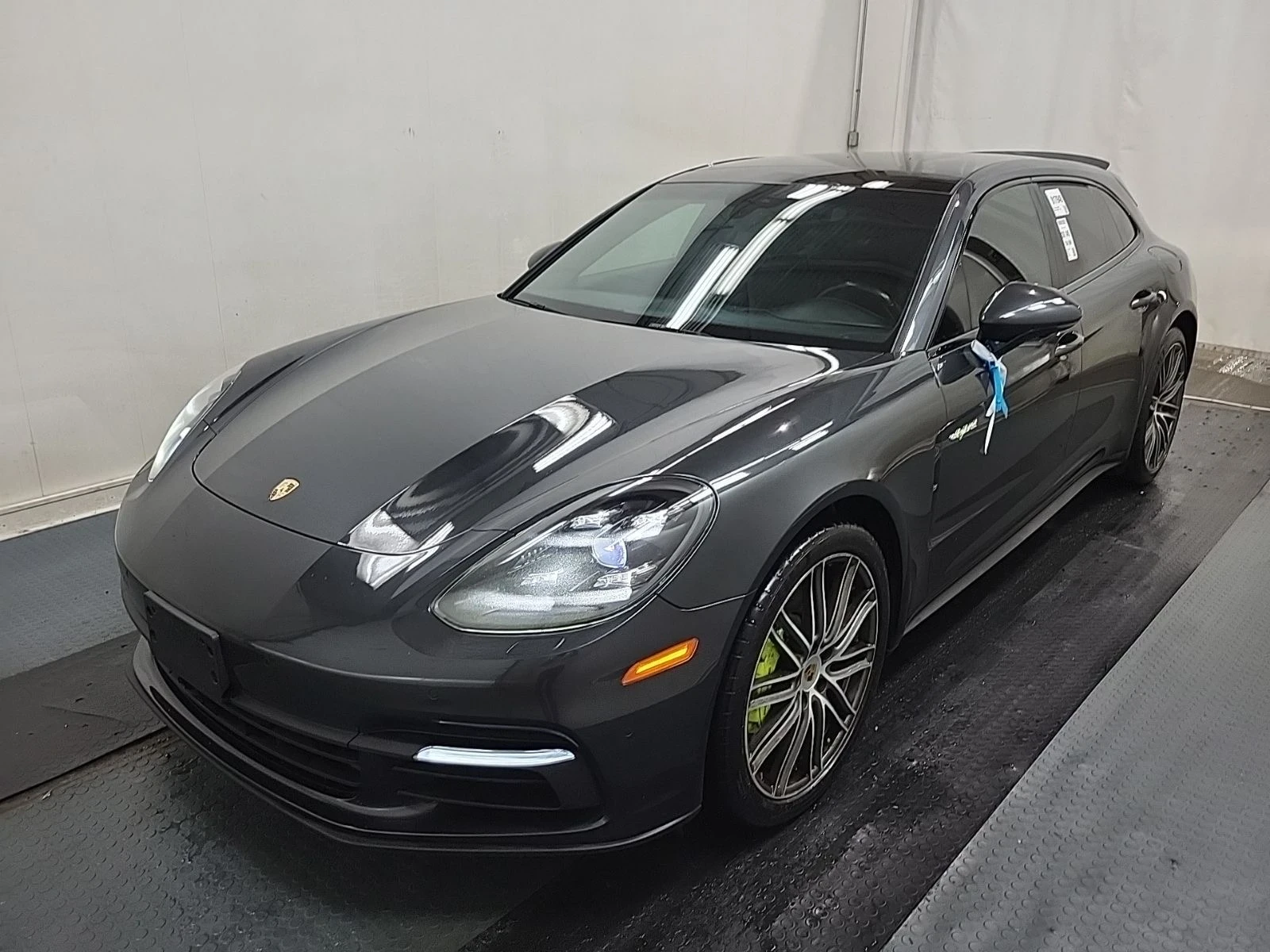 Porsche Panamera CARFAX - изображение 3