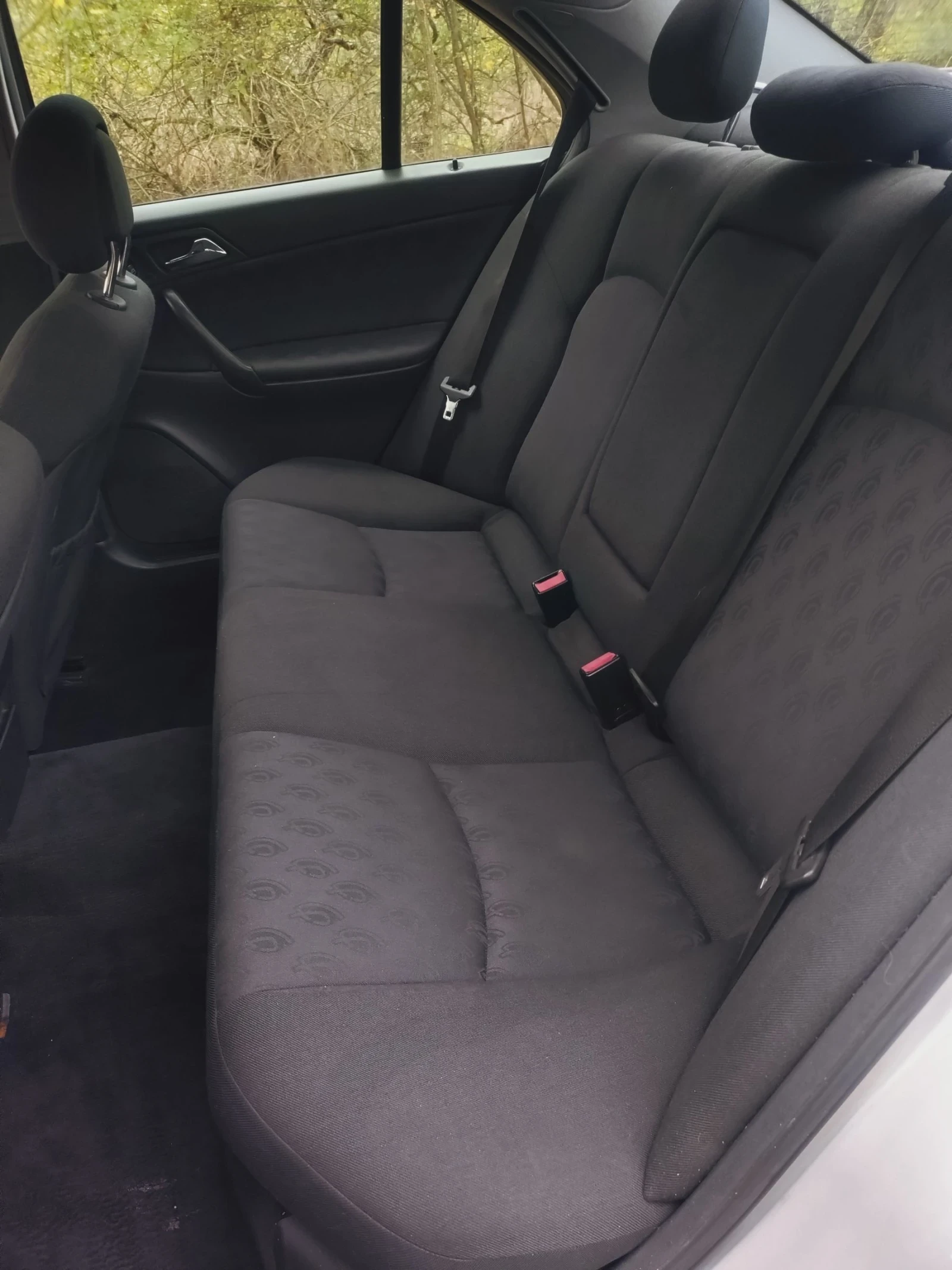 Mercedes-Benz C 200 | Mobile.bg   12