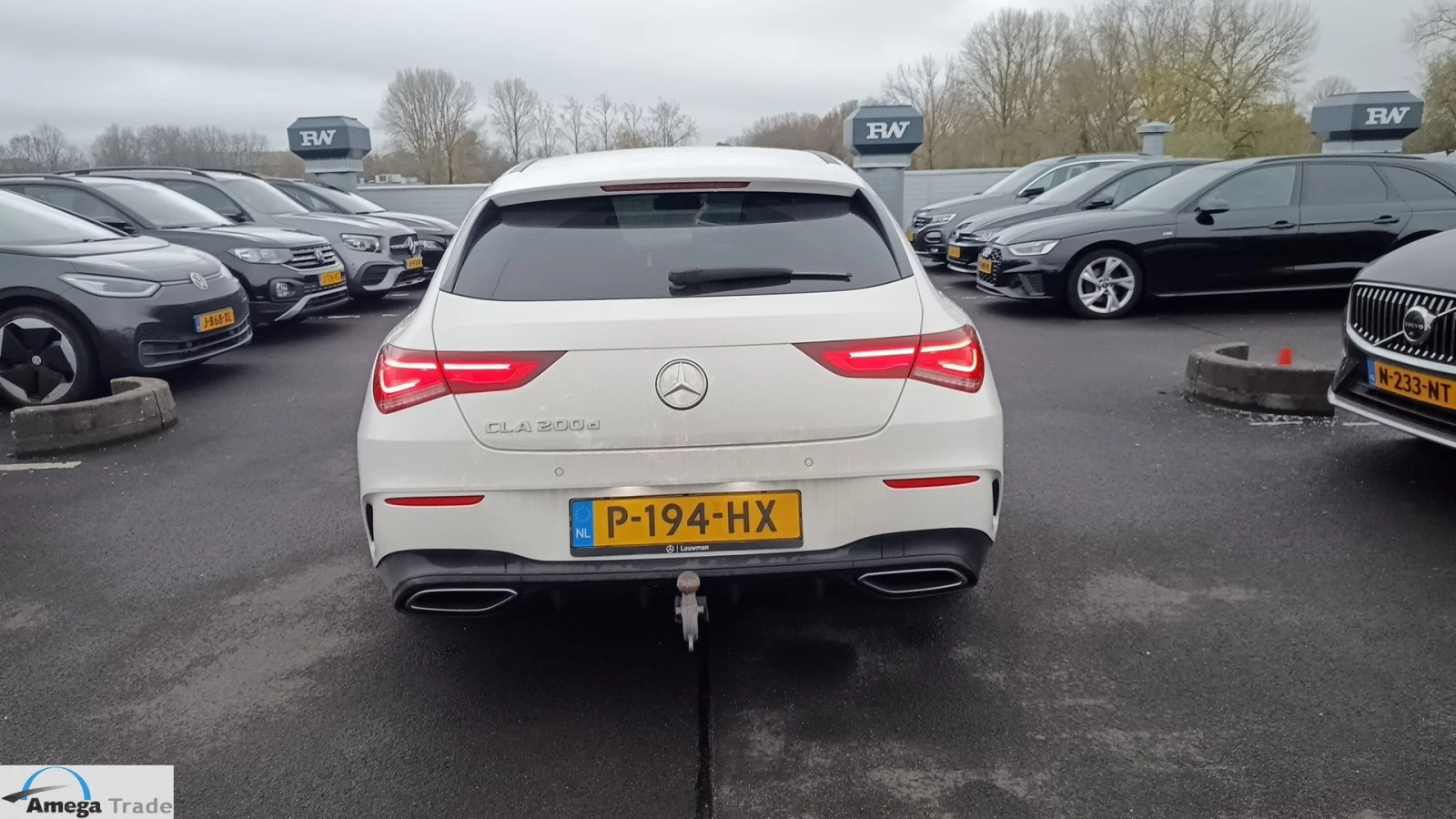 Mercedes-Benz CLA 200 200D * AMG * SPORT * KEYLESS-GO * DISTRONIC *  - изображение 6