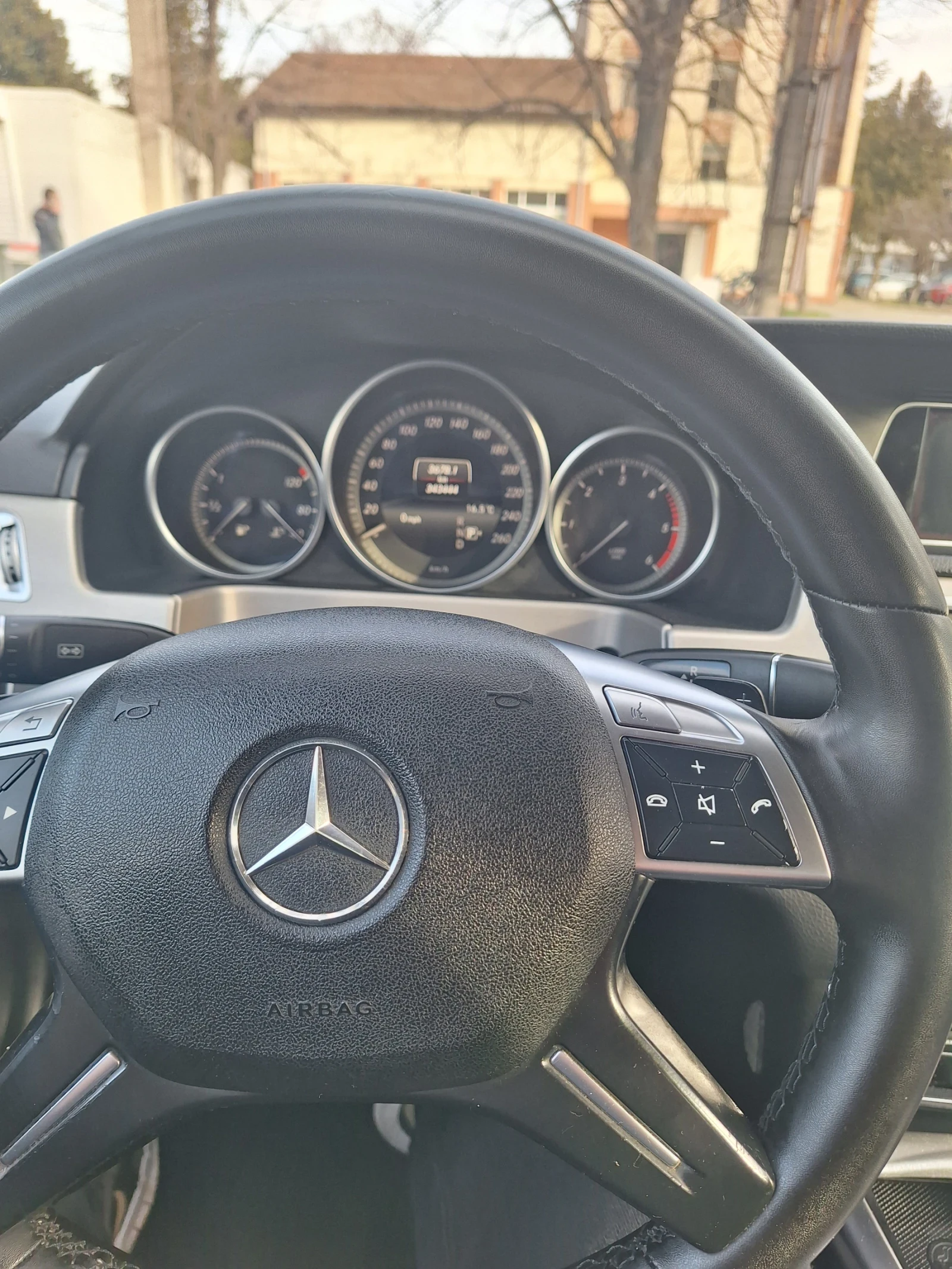 Mercedes-Benz E 250 | Mobile.bg � ����������� 16