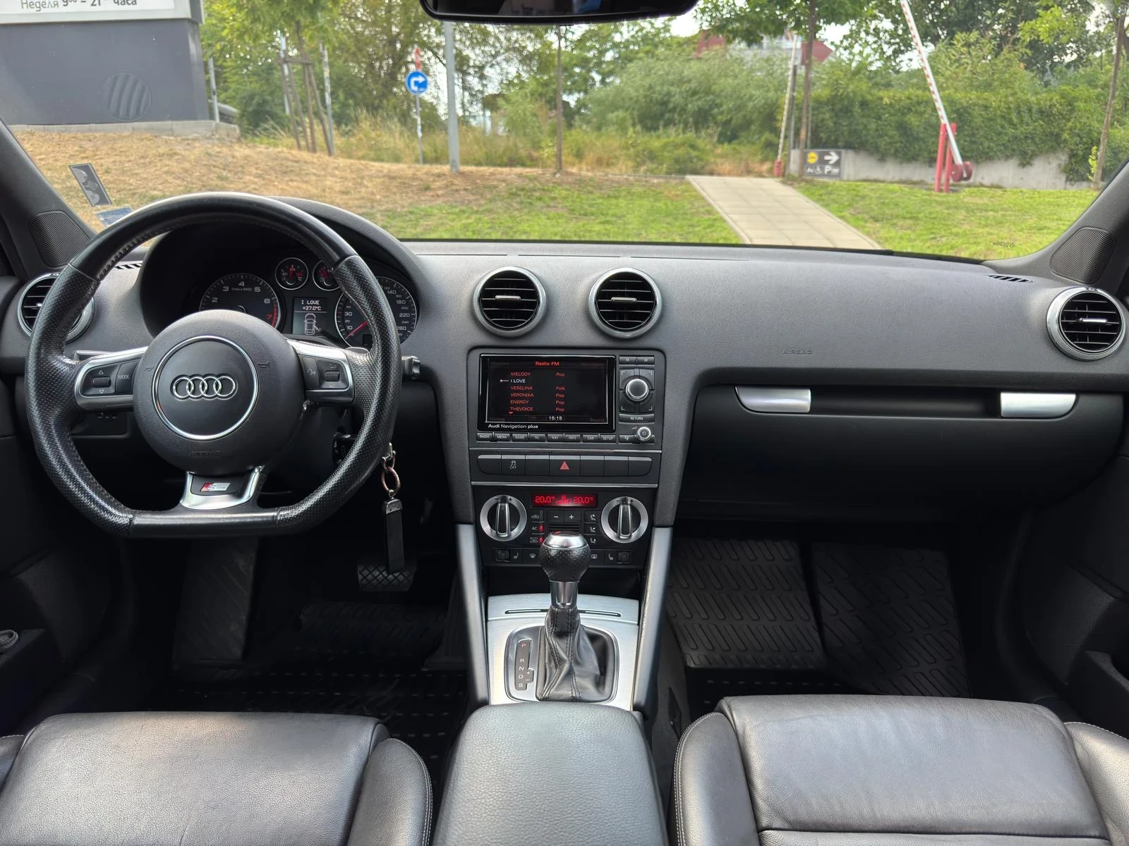 Audi A3 1.8 TFSI, снимка 12 - Автомобили и джипове - 53746604