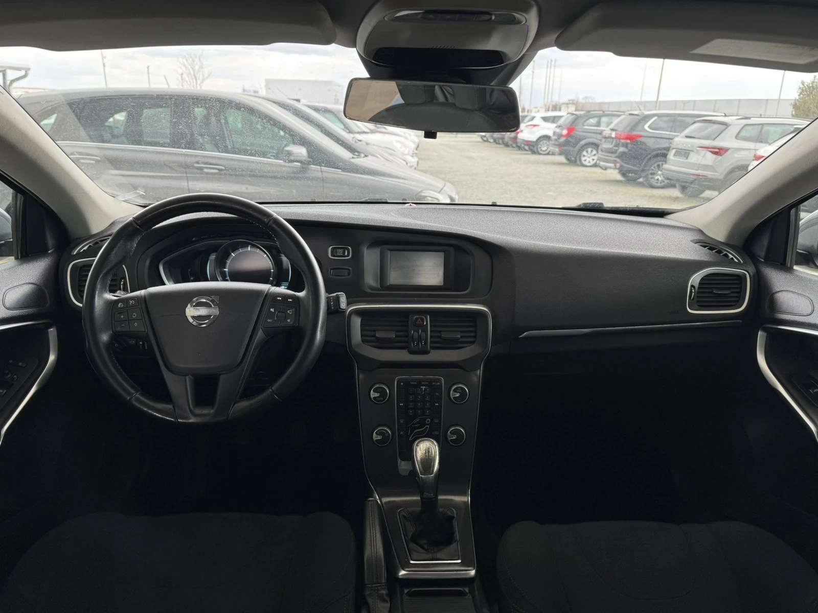Volvo V40 | Mobile.bg � ����������� 10