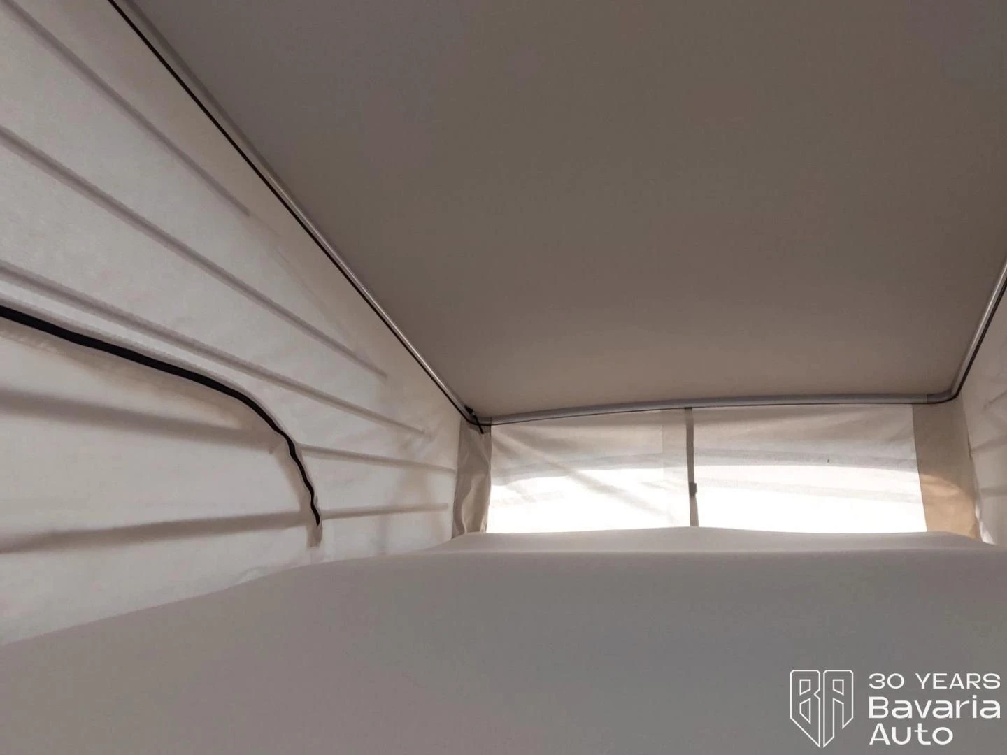 Mercedes-Benz V 300 d Marco Polo 9G-Tronic, снимка 13 - Автомобили и джипове - 53918556