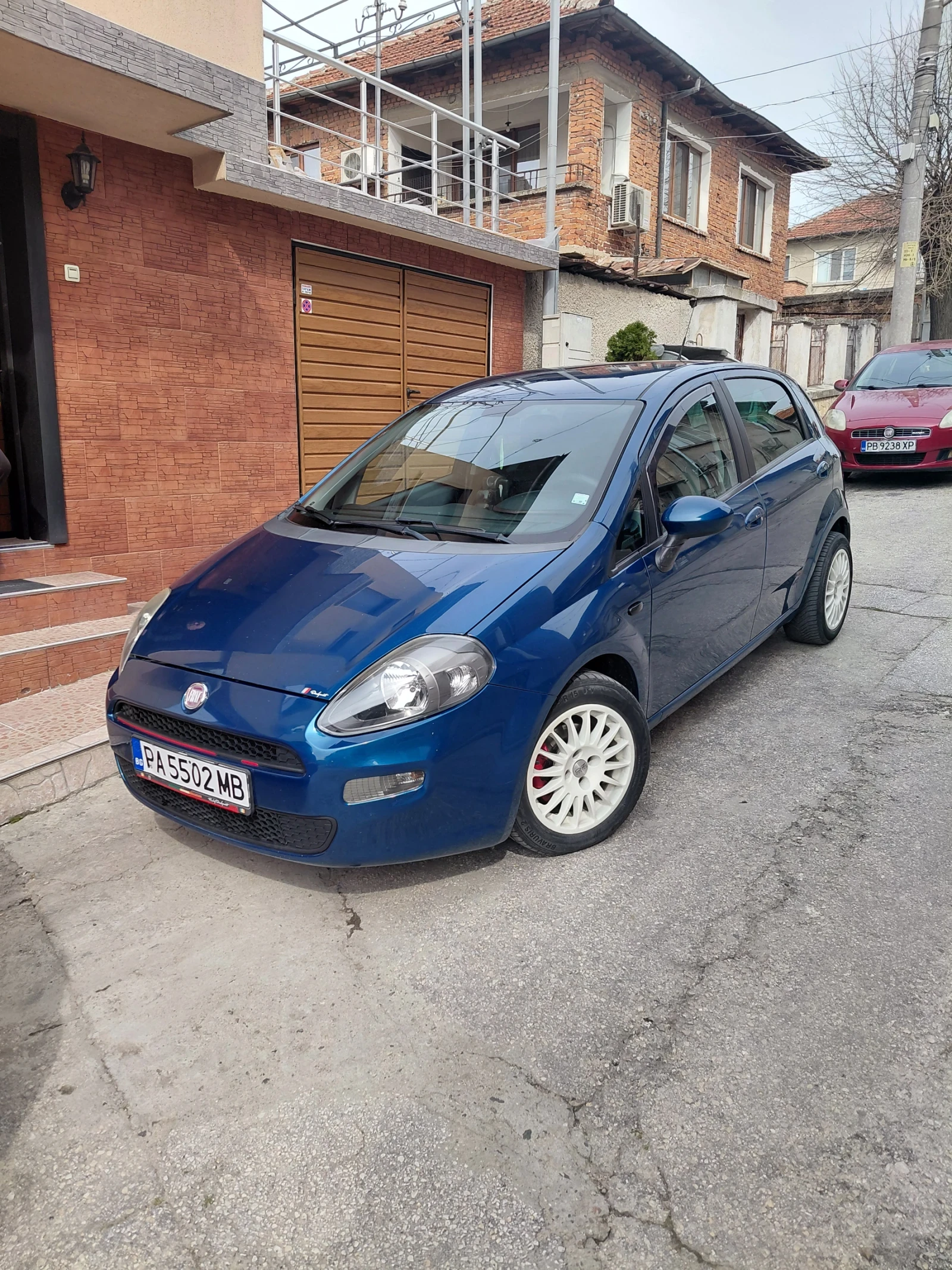 Fiat Punto, снимка 2 - Автомобили и джипове - 54178163
