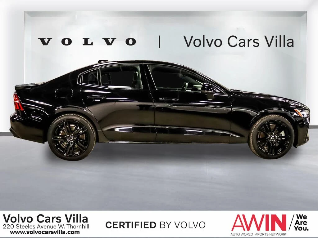 Volvo S60 Recharge T8 Ultra Black Edition eAWD, снимка 3 - Автомобили и джипове - 54206271