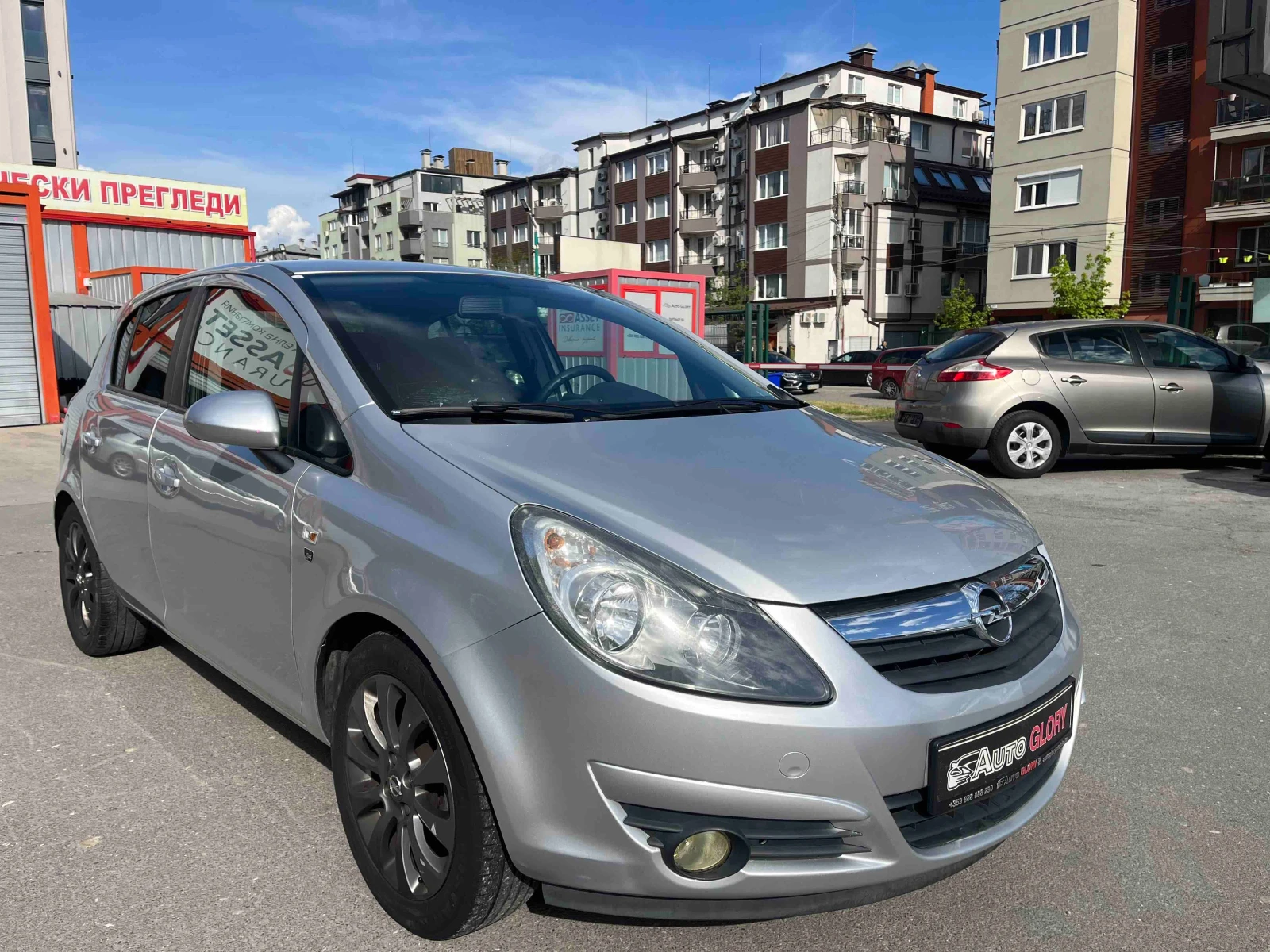 Opel Corsa 1.3 BENZ, снимка 2 - Автомобили и джипове - 54421898