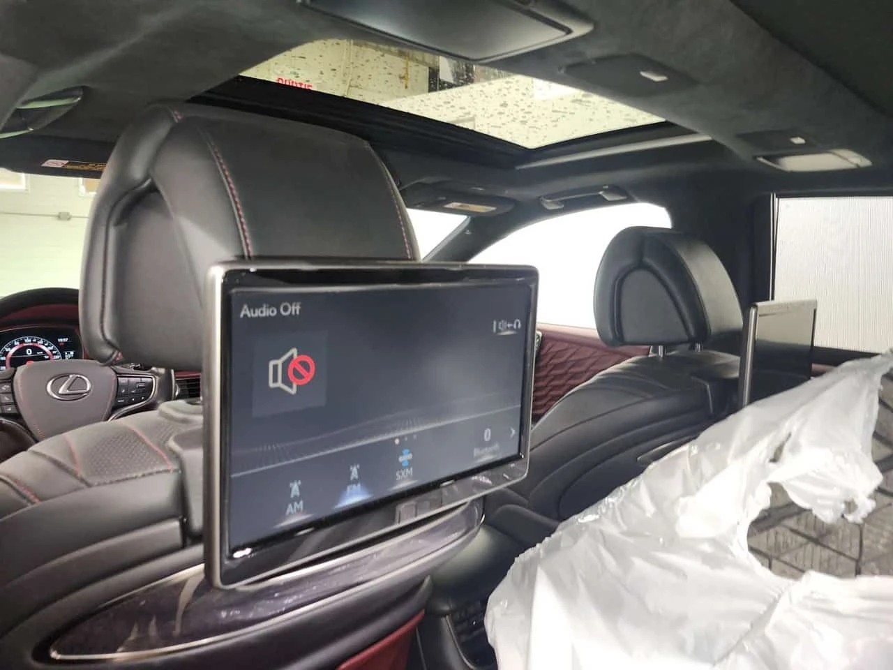 Lexus LS 500 * Без инциденти * CARFAX * От Toyota * , снимка 10 - Автомобили и джипове - 54596638
