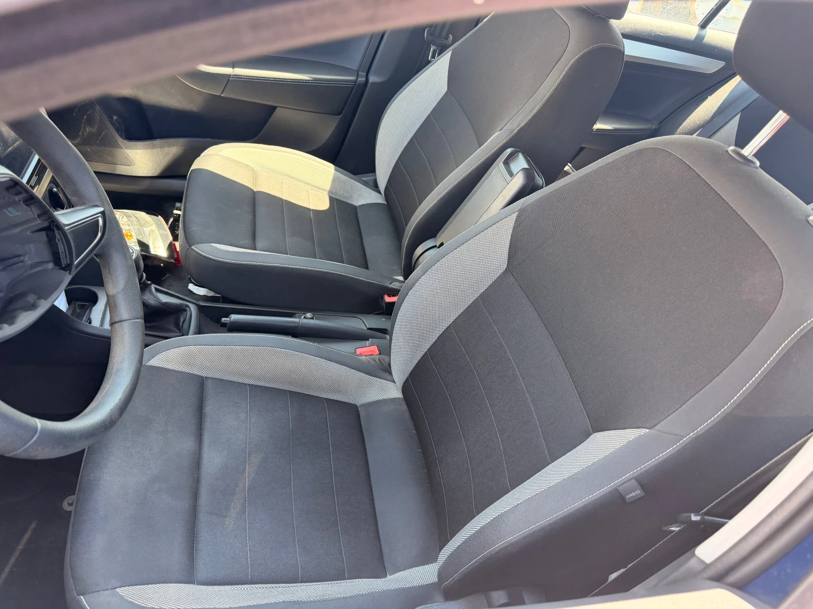 Skoda Rapid 1.0TSI CHZ Liftback, снимка 7 - Автомобили и джипове - 54833966