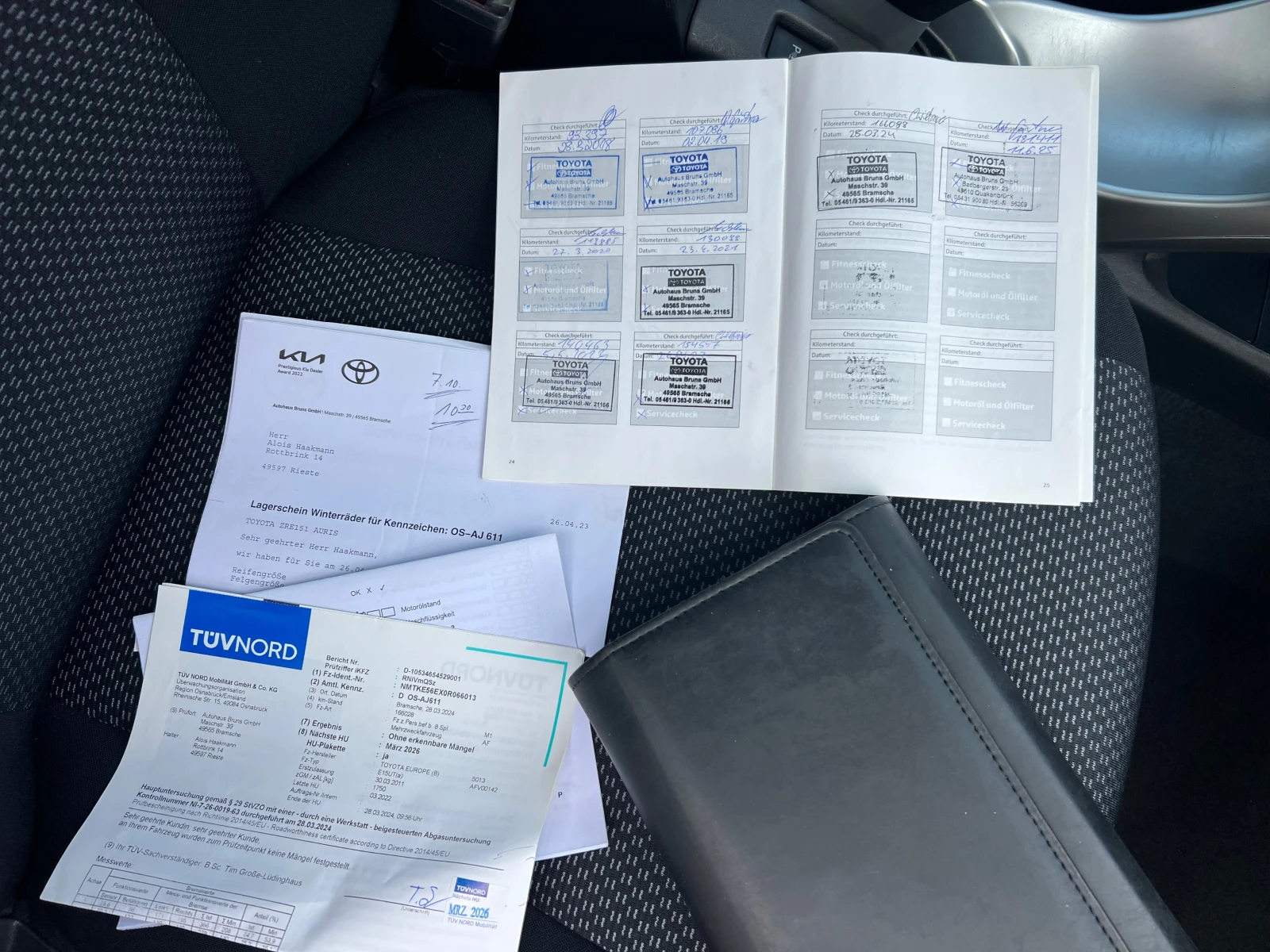 Toyota Auris 1.6-FACE FULL, снимка 14 - Автомобили и джипове - 54866849