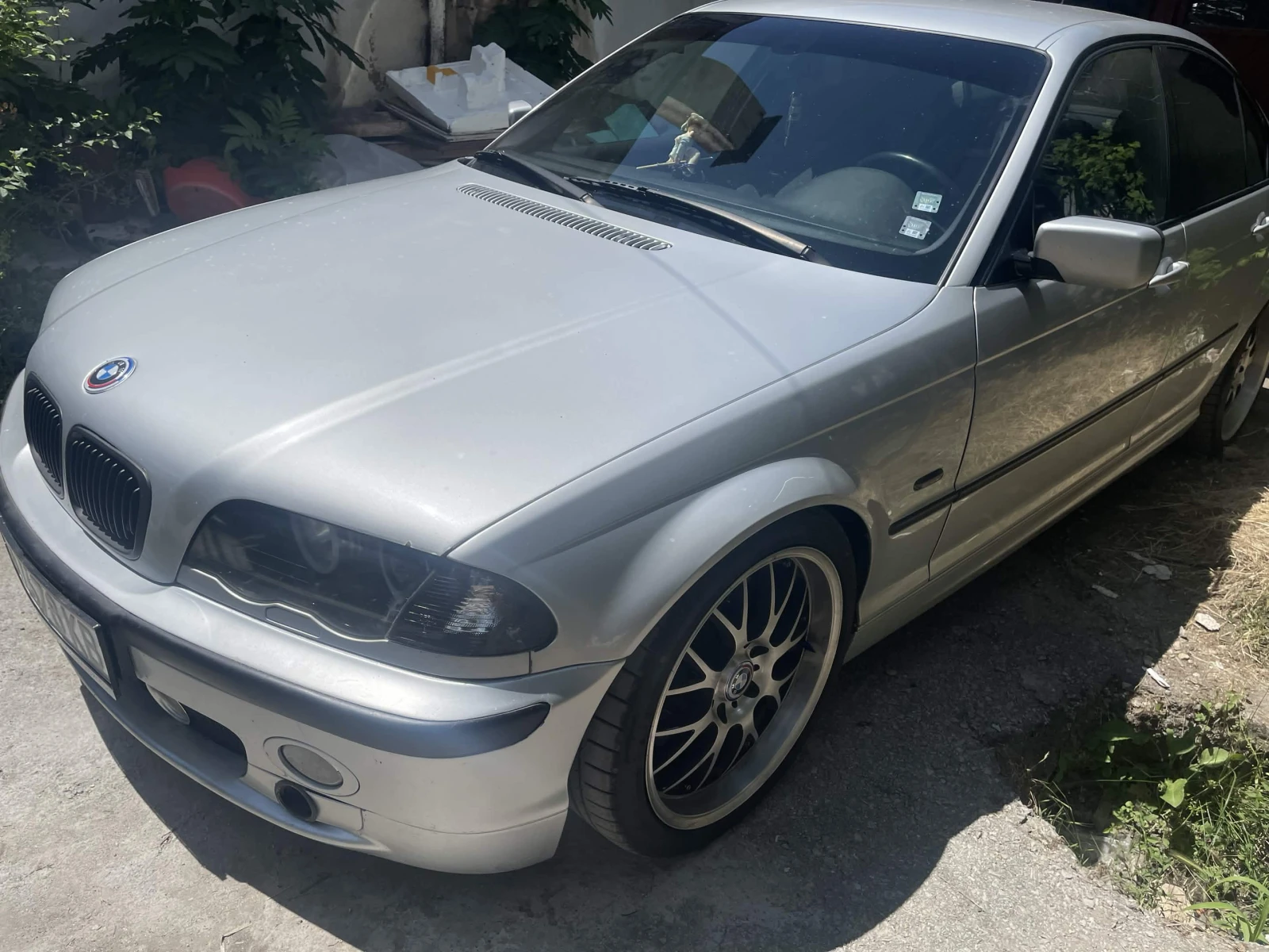 BMW 330 Газ