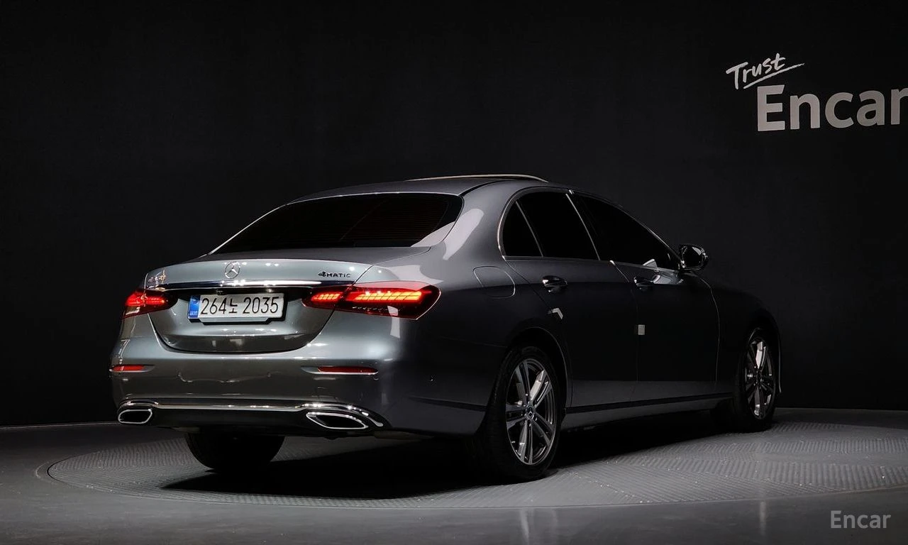 Mercedes-Benz E 350 4MATIC* BURMESTER* ���������* ���������* �����*  | Mobile.bg � ����������� 2