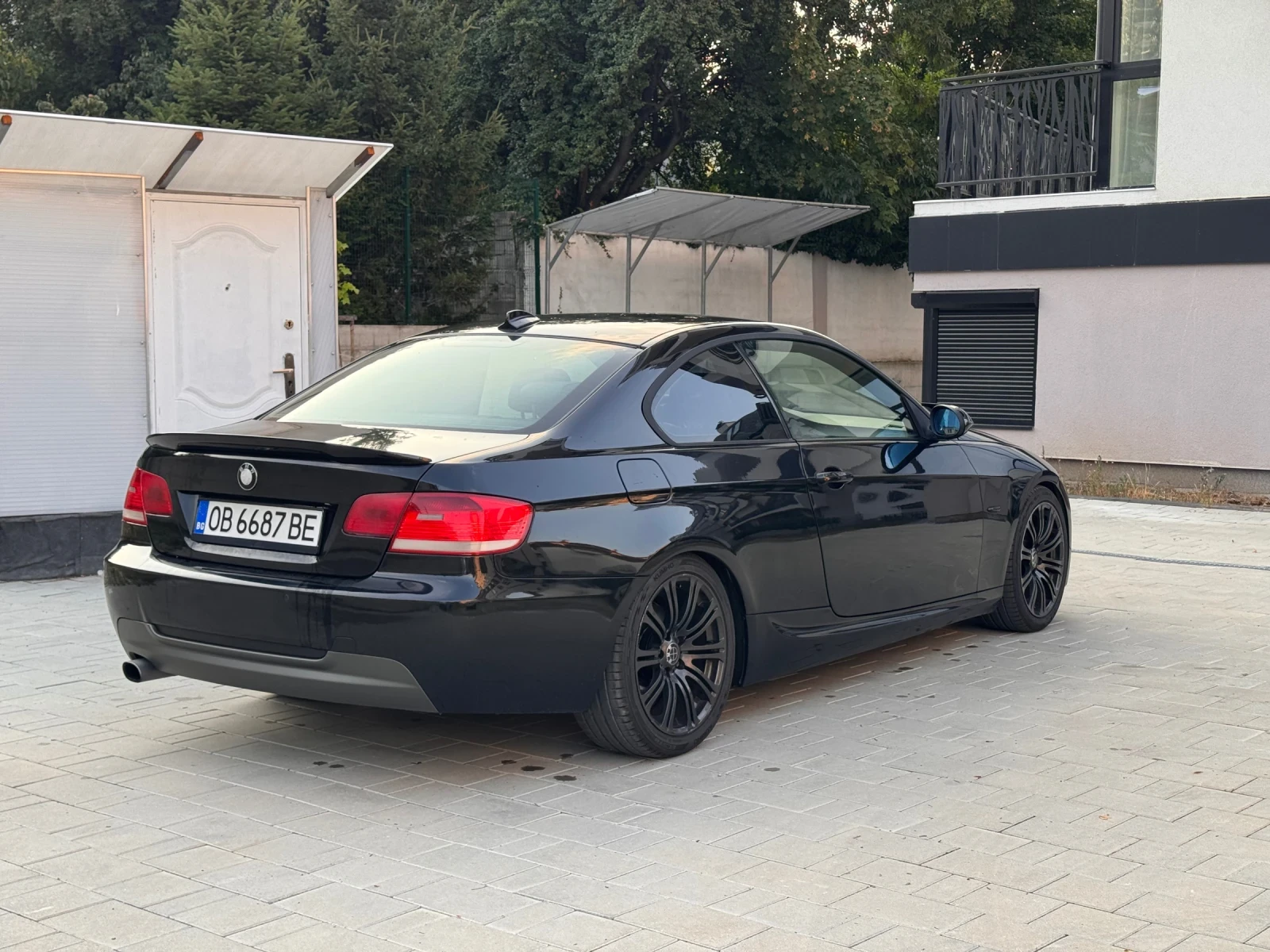 BMW 320, снимка 5 - Автомобили и джипове - 55331571