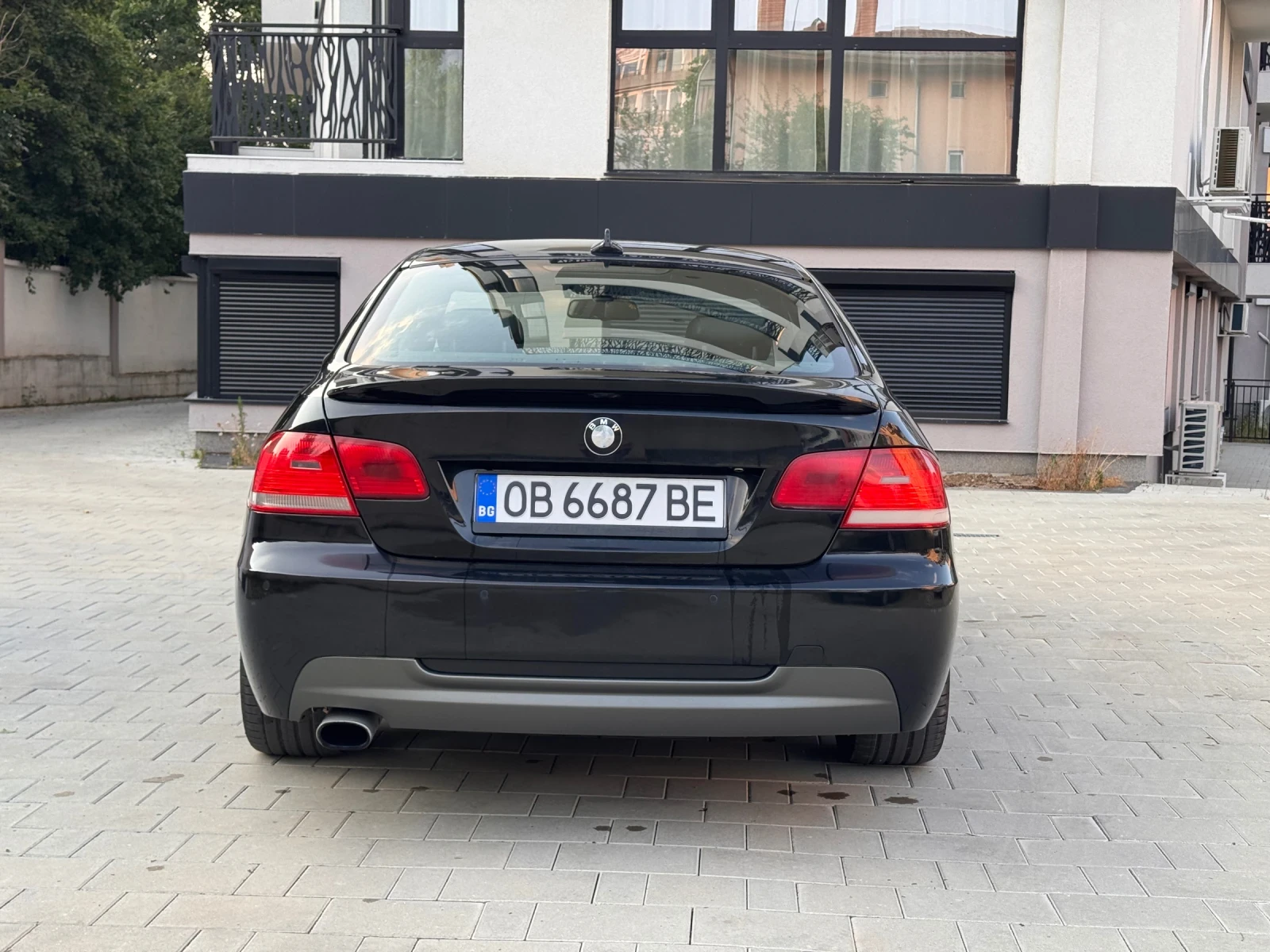 BMW 320, снимка 6 - Автомобили и джипове - 55331571