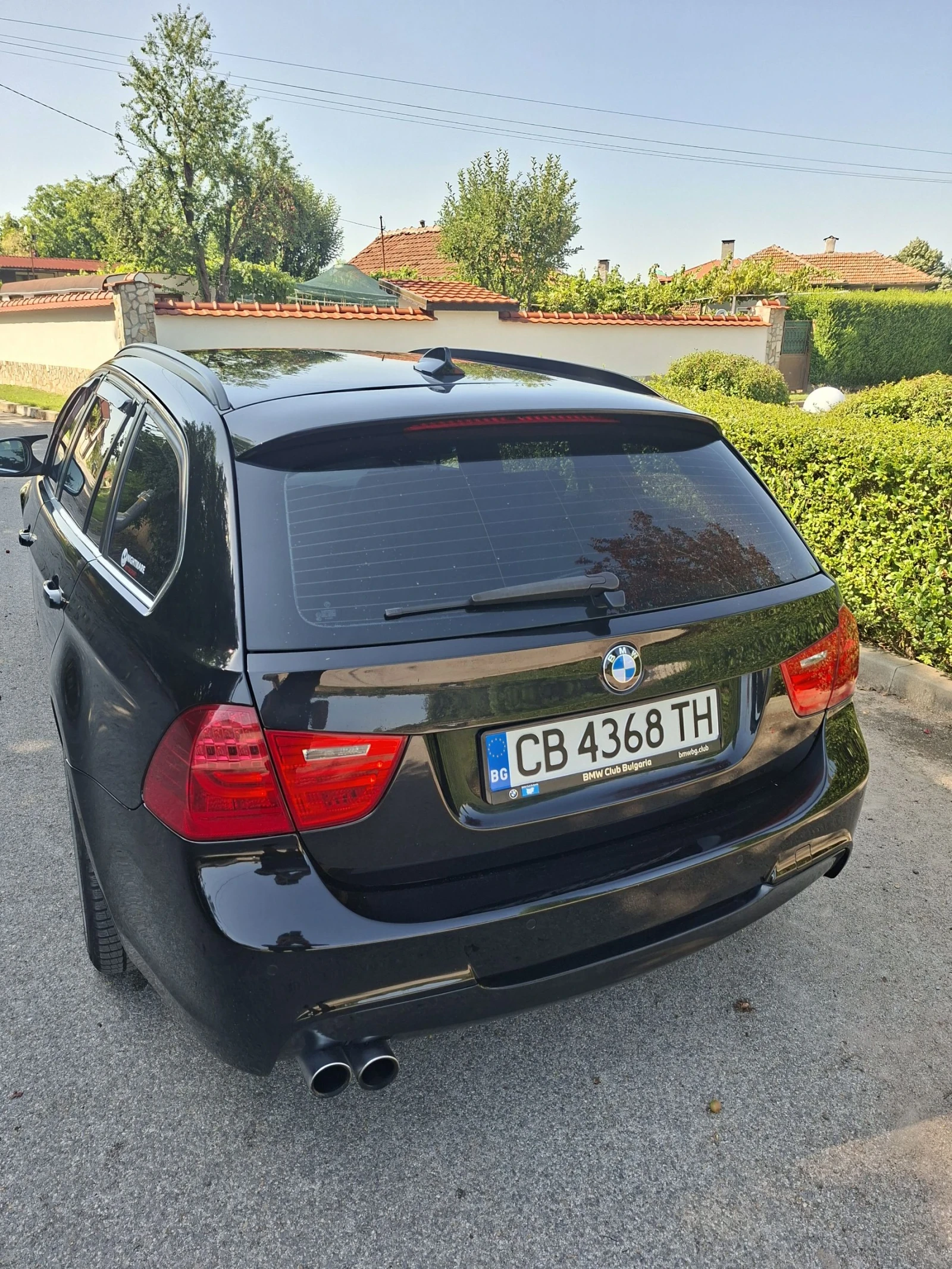 BMW 325 E91 325i 218кс, снимка 2 - Автомобили и джипове - 55425155