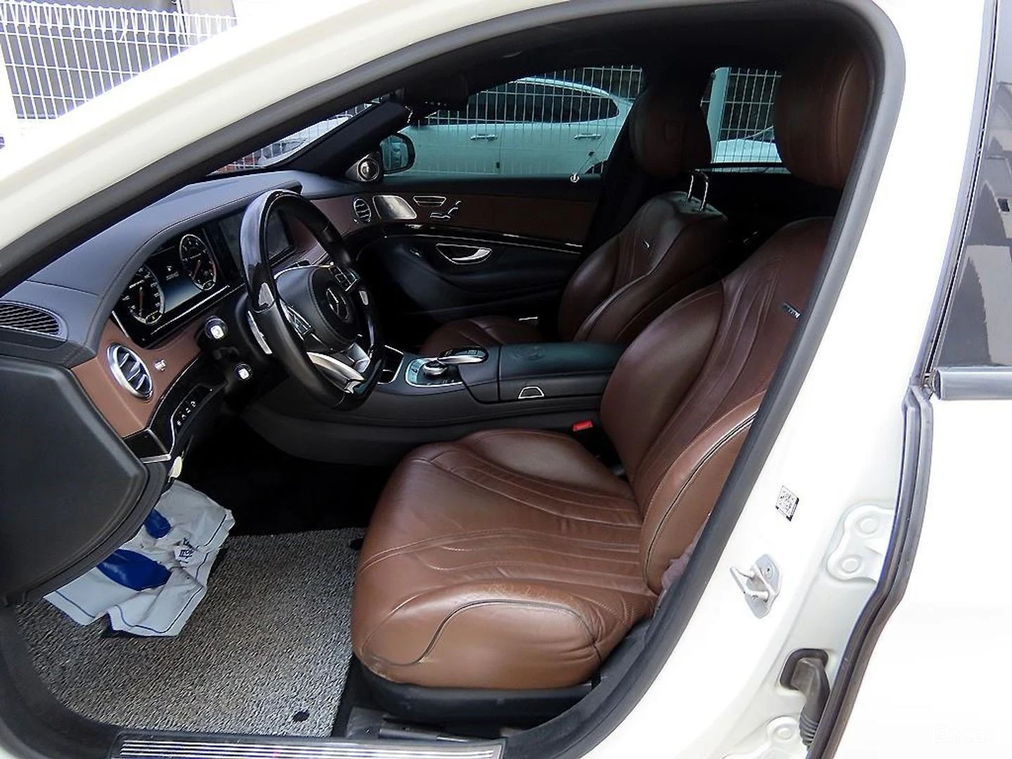 Mercedes-Benz S 63 AMG 4MATIC* КОЖА* ПОДГРЕВ* ОБДУХВ* BURMASTER* PANO* 36, снимка 5 - Автомобили и джипове - 55690954