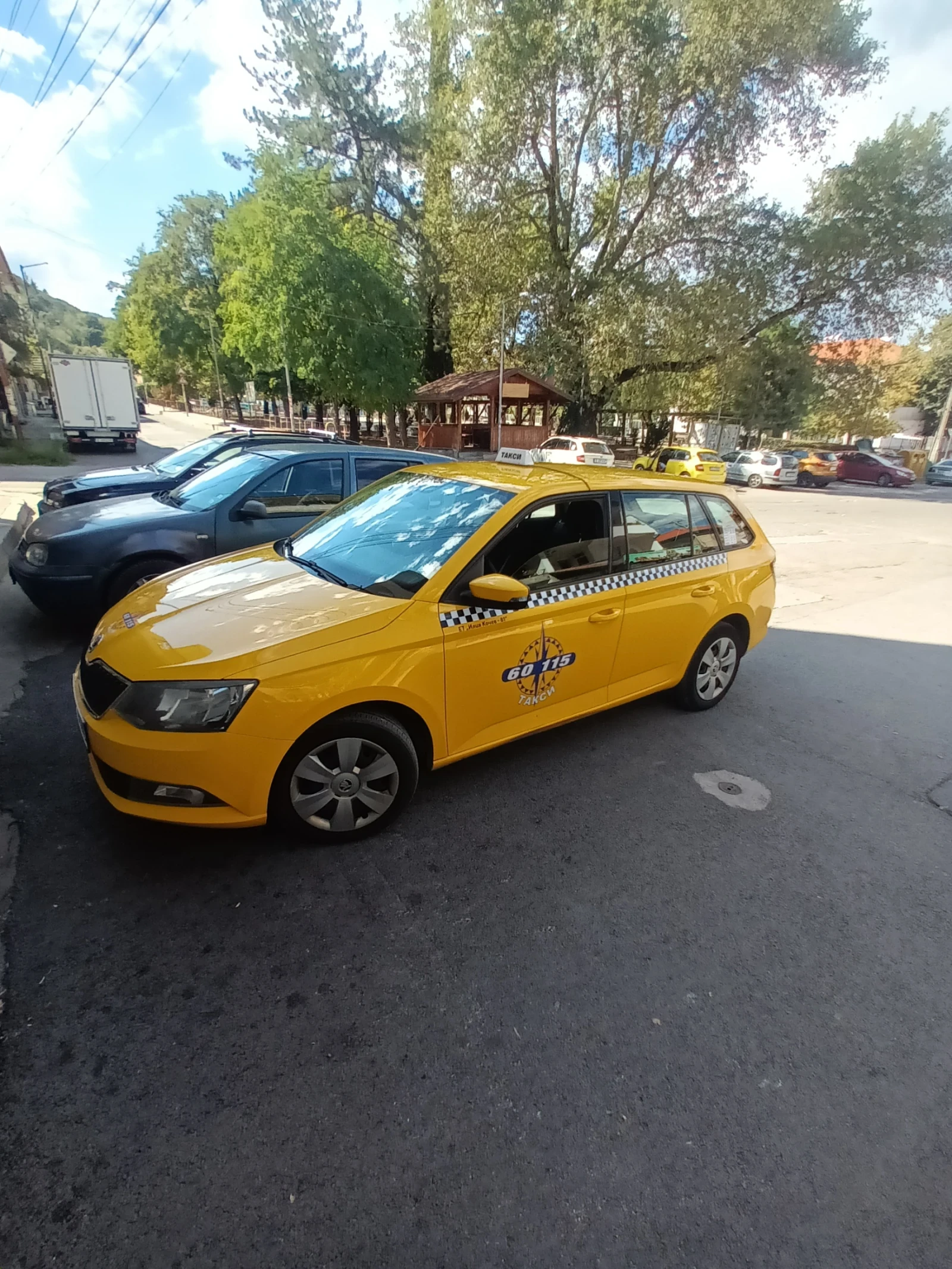 Skoda Fabia, снимка 8 - Автомобили и джипове - 56210564