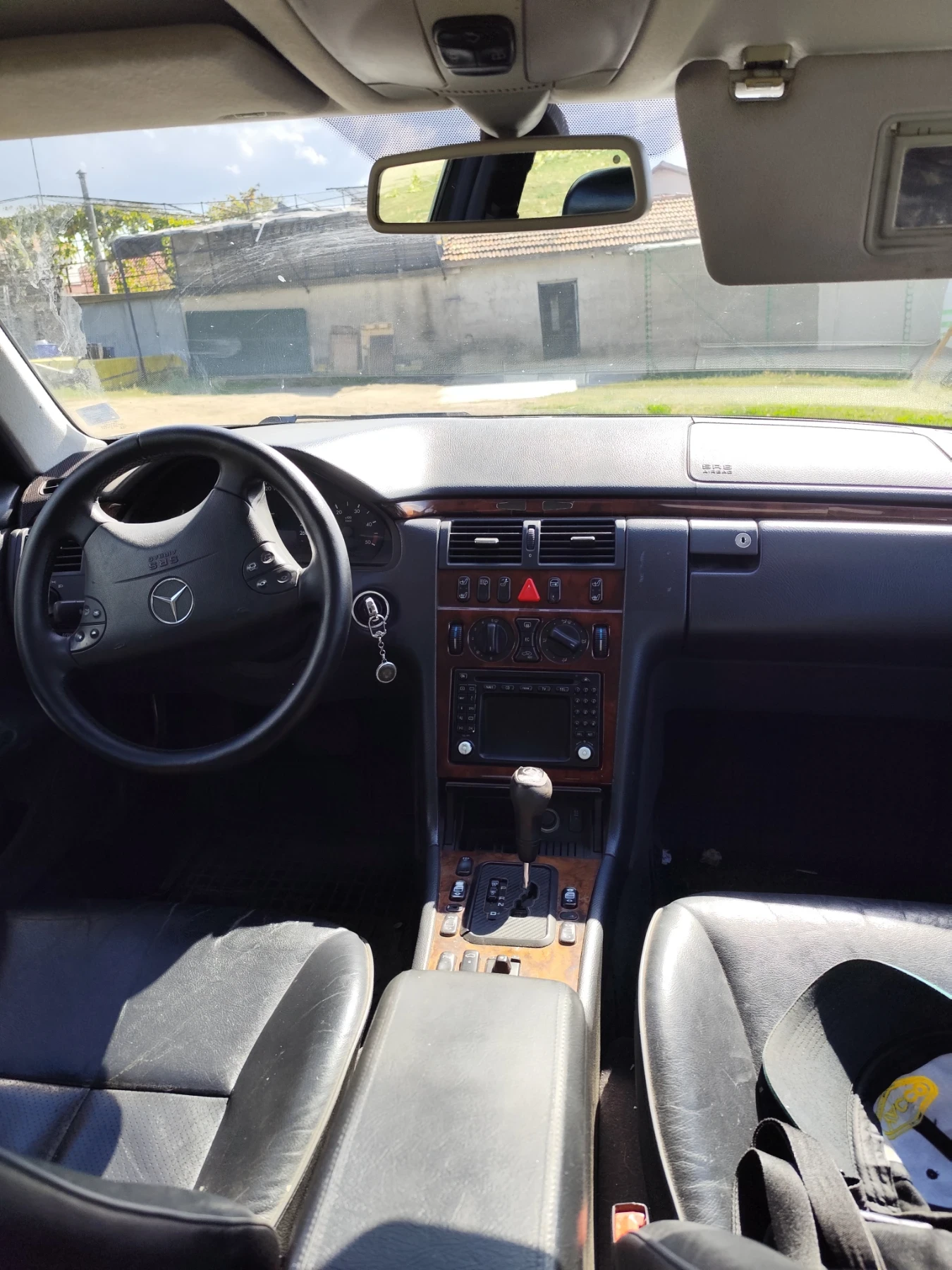 Mercedes-Benz E 320 320 CDI, снимка 4 - Автомобили и джипове - 56538490