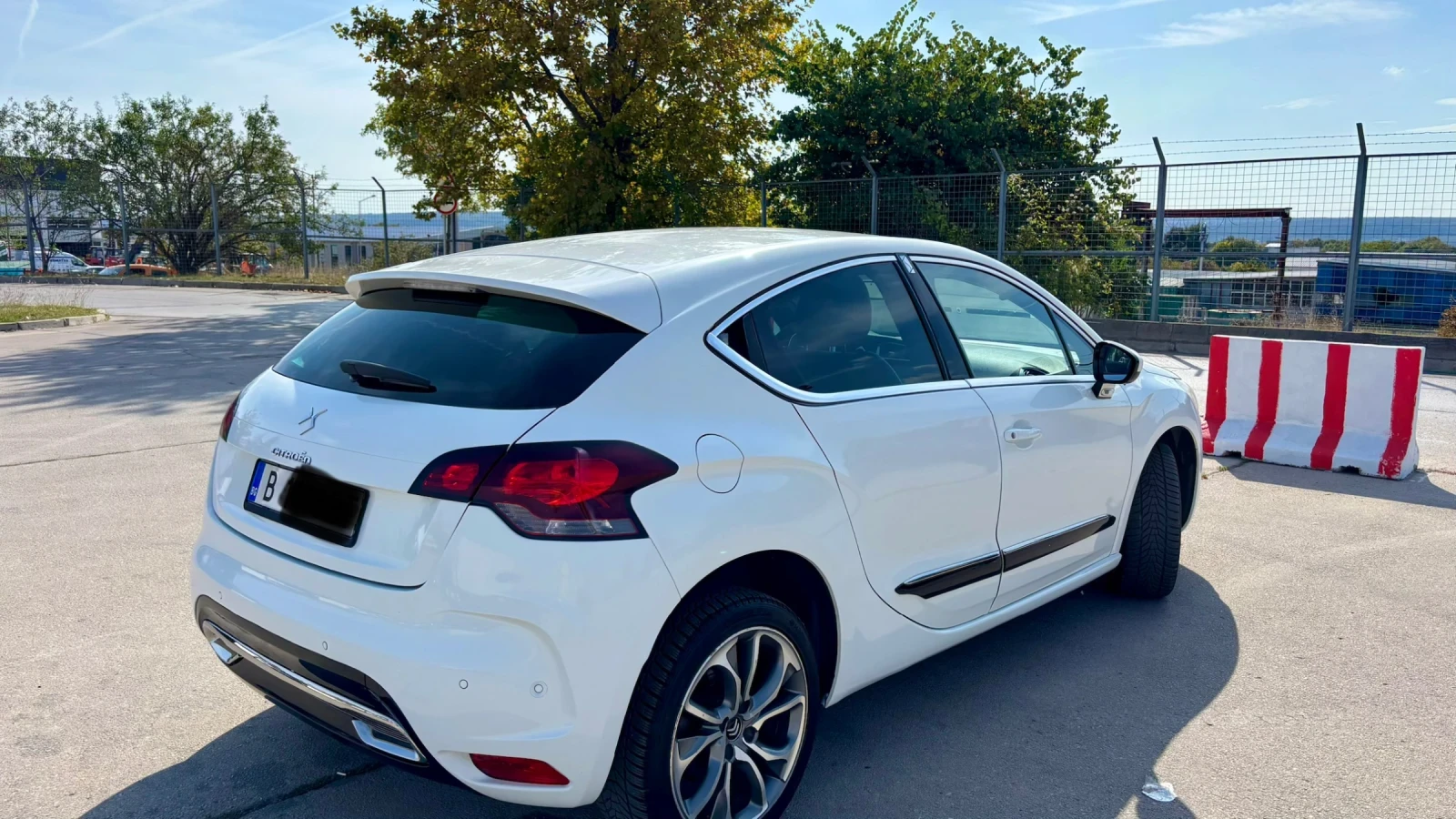 Citroen DS4  �������  � ���� � �����, ���������  | Mobile.bg � ����������� 3