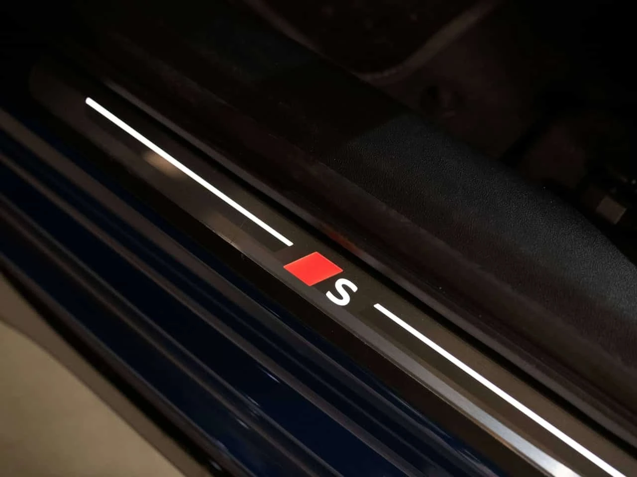 Audi A6 * S LINE | TECHNIK | PANO | HUD | 21 IN * CARFAX * | Mobile.bg � ����������� 9