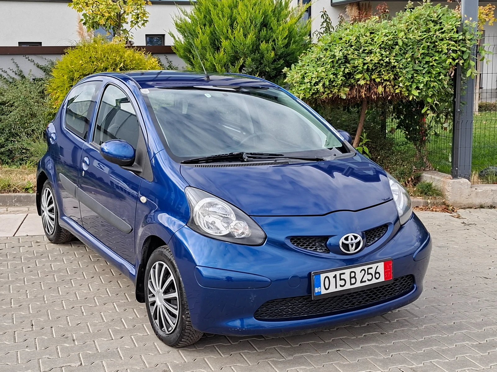 Toyota Aygo 1.0i* (68��)* * ��� ����* *  | Mobile.bg � ����������� 9