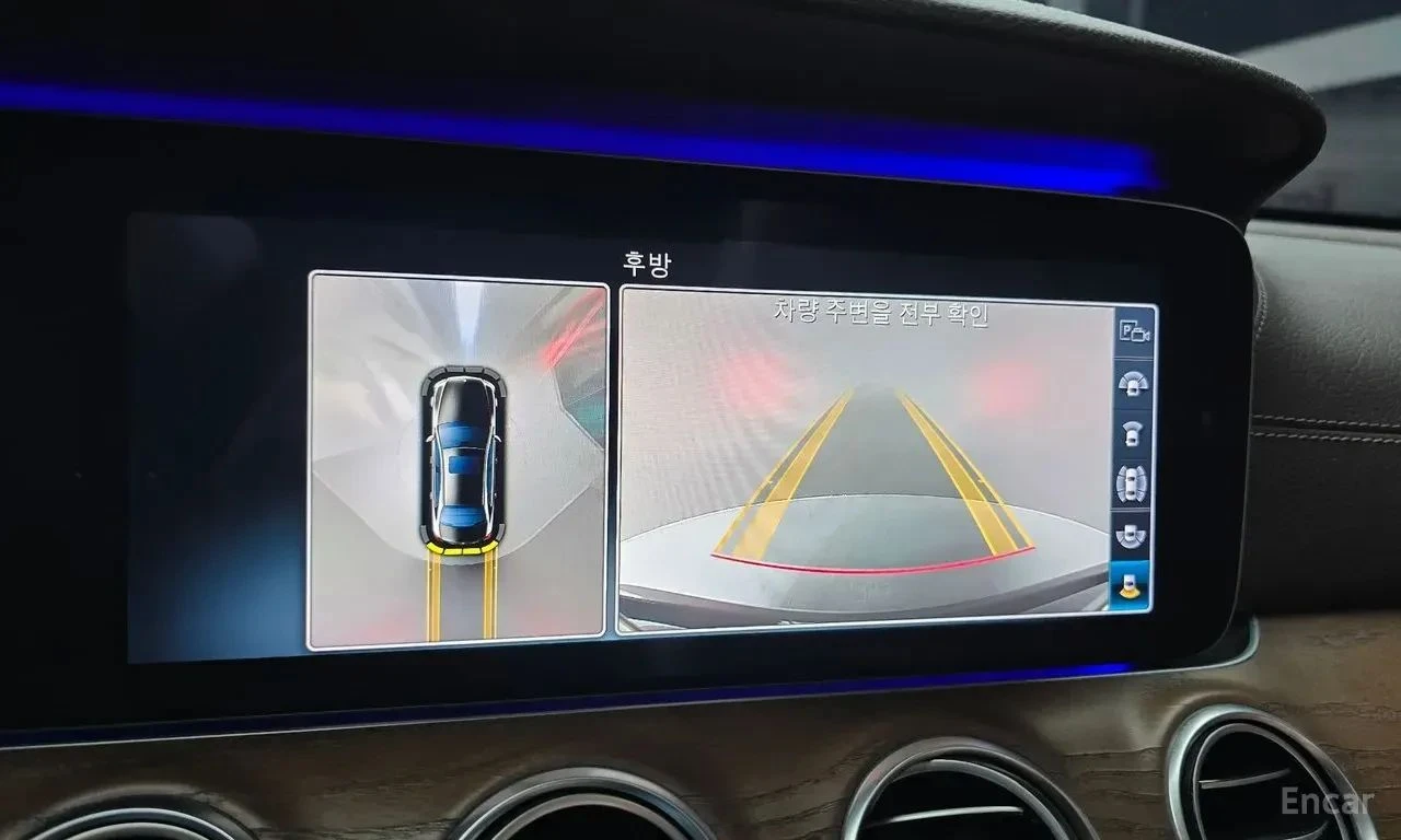 Mercedes-Benz E 300, снимка 12 - Автомобили и джипове - 56727141