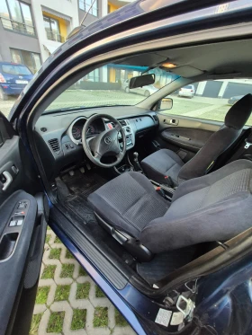 Honda Hr-v 1.6i. Работещ климатик. Перфектна за газ - 2650 € / 5182.95 лв. - 69399217 13