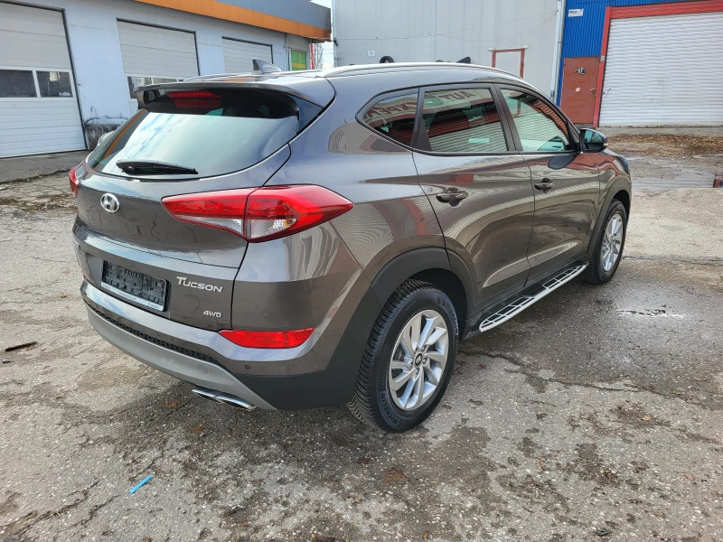 Hyundai Tucson 1.6i, снимка 4 - Автомобили и джипове - 48480015