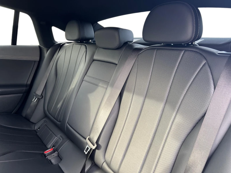 Mercedes-Benz EQE 300, снимка 12 - Автомобили и джипове - 52304888