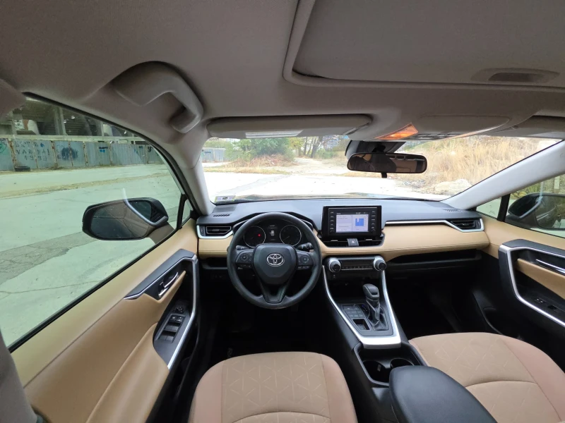 Toyota Rav4 2.5 AWD XLE (executive luxury edition), снимка 8 - Автомобили и джипове - 52519932