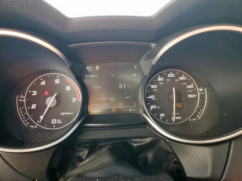 Alfa Romeo Stelvio SPORT* AWD* ПОДГРЕВ* CARPLAY, снимка 9 - Автомобили и джипове - 53155922