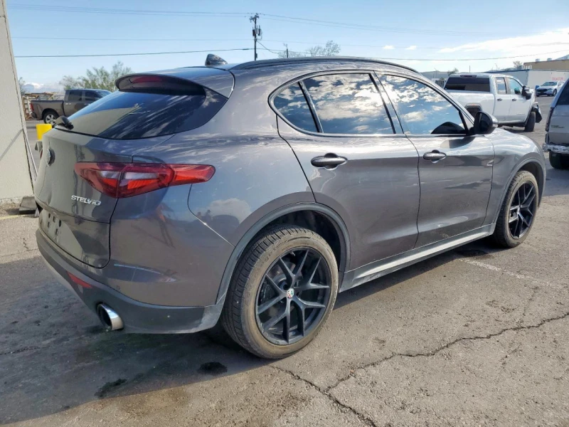 Alfa Romeo Stelvio SPORT* AWD* ПОДГРЕВ* CARPLAY, снимка 5 - Автомобили и джипове - 53155922