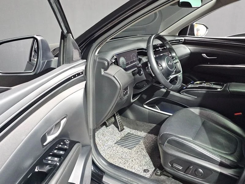 Hyundai Tucson Gasoline 1.6 Turbo 2WD| 177�.�. | Mobile.bg � ����������� 10