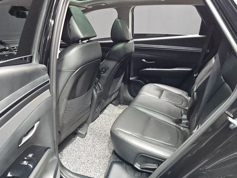 Hyundai Tucson Gasoline 1.6 Turbo 2WD| 177�.�. | Mobile.bg � ����������� 11