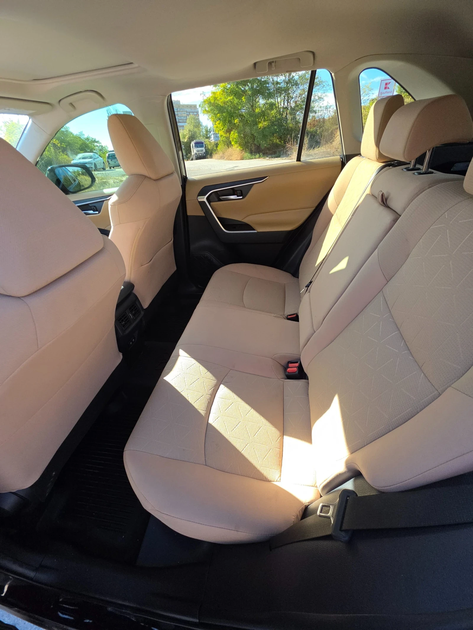 Toyota Rav4 2.5 AWD XLE (executive luxury edition) - изображение 10