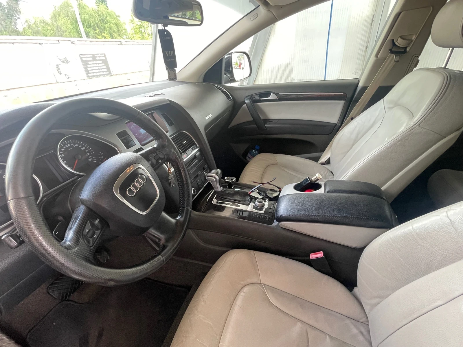 Audi Q7, снимка 3 - Автомобили и джипове - 53880171