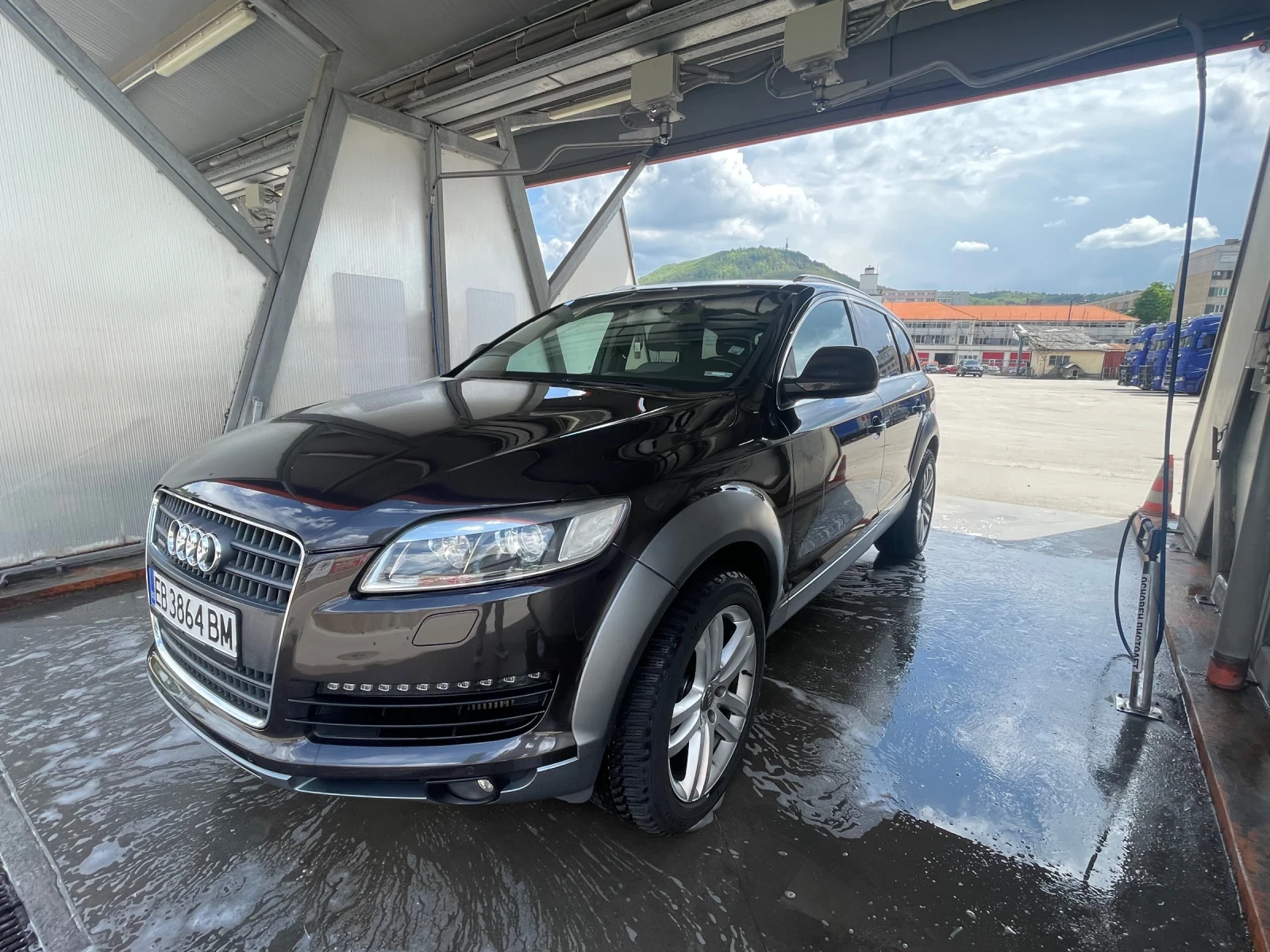 Audi Q7, снимка 7 - Автомобили и джипове - 53880171