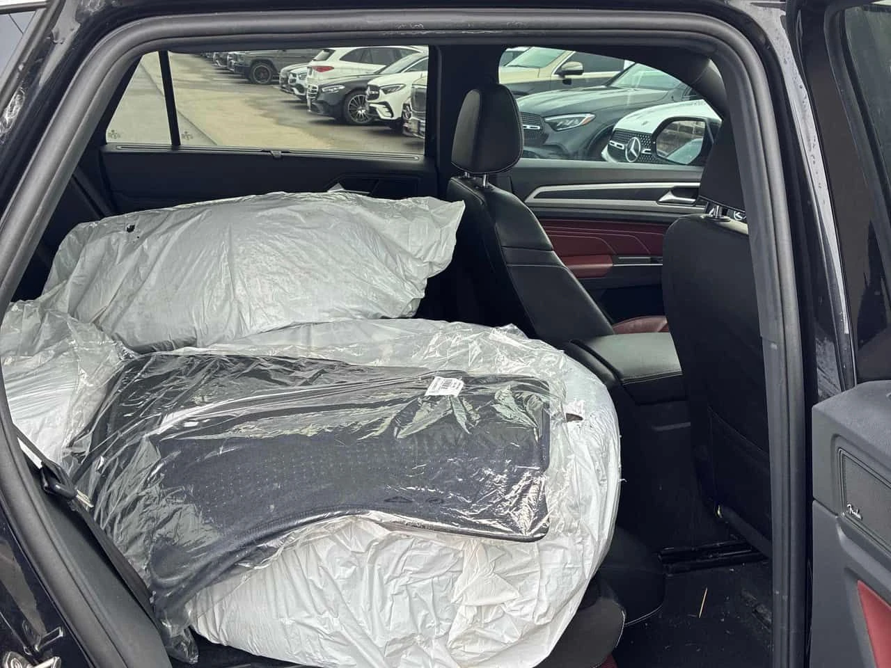 VW Atlas * Execline * ДИСТРОНИК * ОБДУХВАНЕ * 2 КЛЮЧА * , снимка 15 - Автомобили и джипове - 54077002