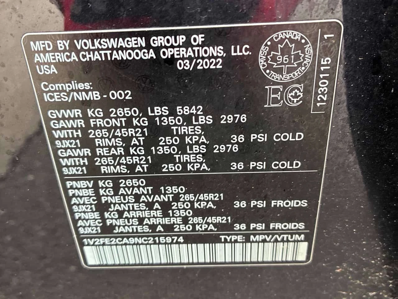 VW Atlas * Execline * ДИСТРОНИК * ОБДУХВАНЕ * 2 КЛЮЧА * , снимка 10 - Автомобили и джипове - 54077002