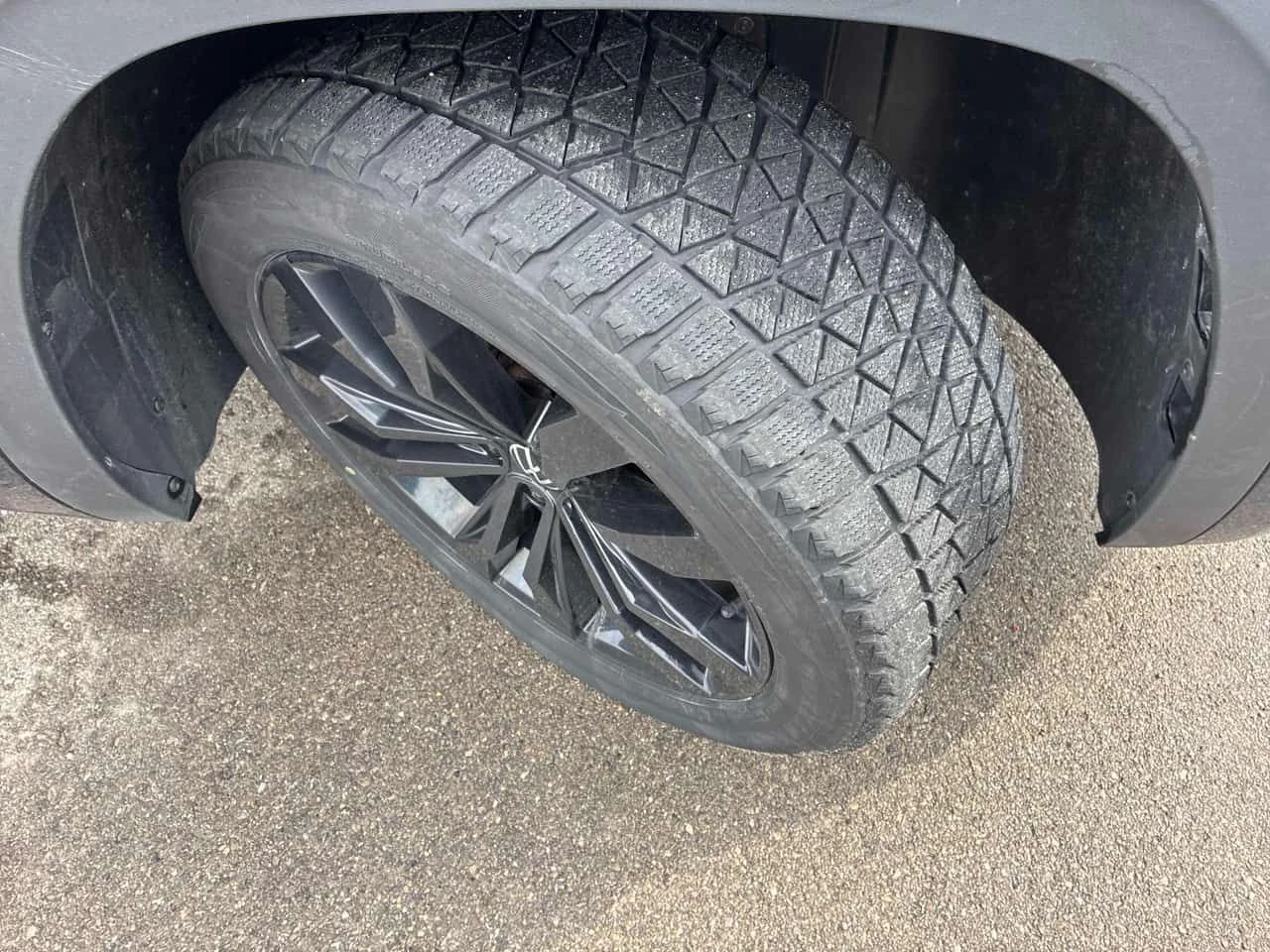 VW Atlas * Execline * ДИСТРОНИК * ОБДУХВАНЕ * 2 КЛЮЧА * , снимка 7 - Автомобили и джипове - 54077002