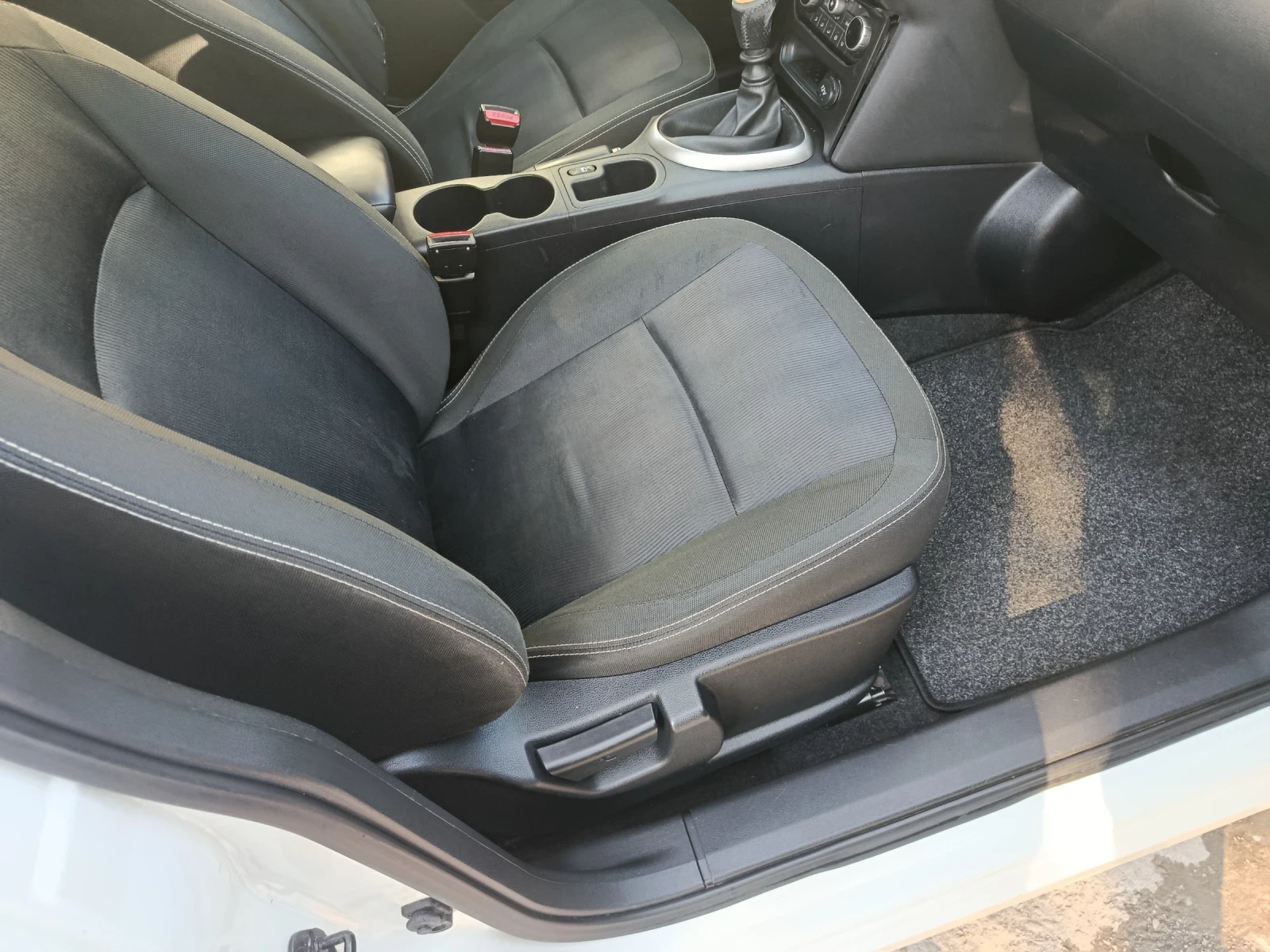 Nissan Qashqai 1, 5dci, снимка 14 - Автомобили и джипове - 54381494